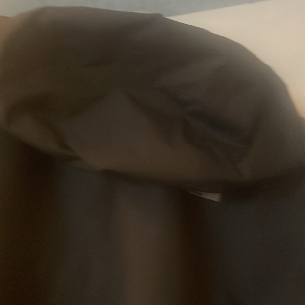 Wind breaker - Picture 6 of 8